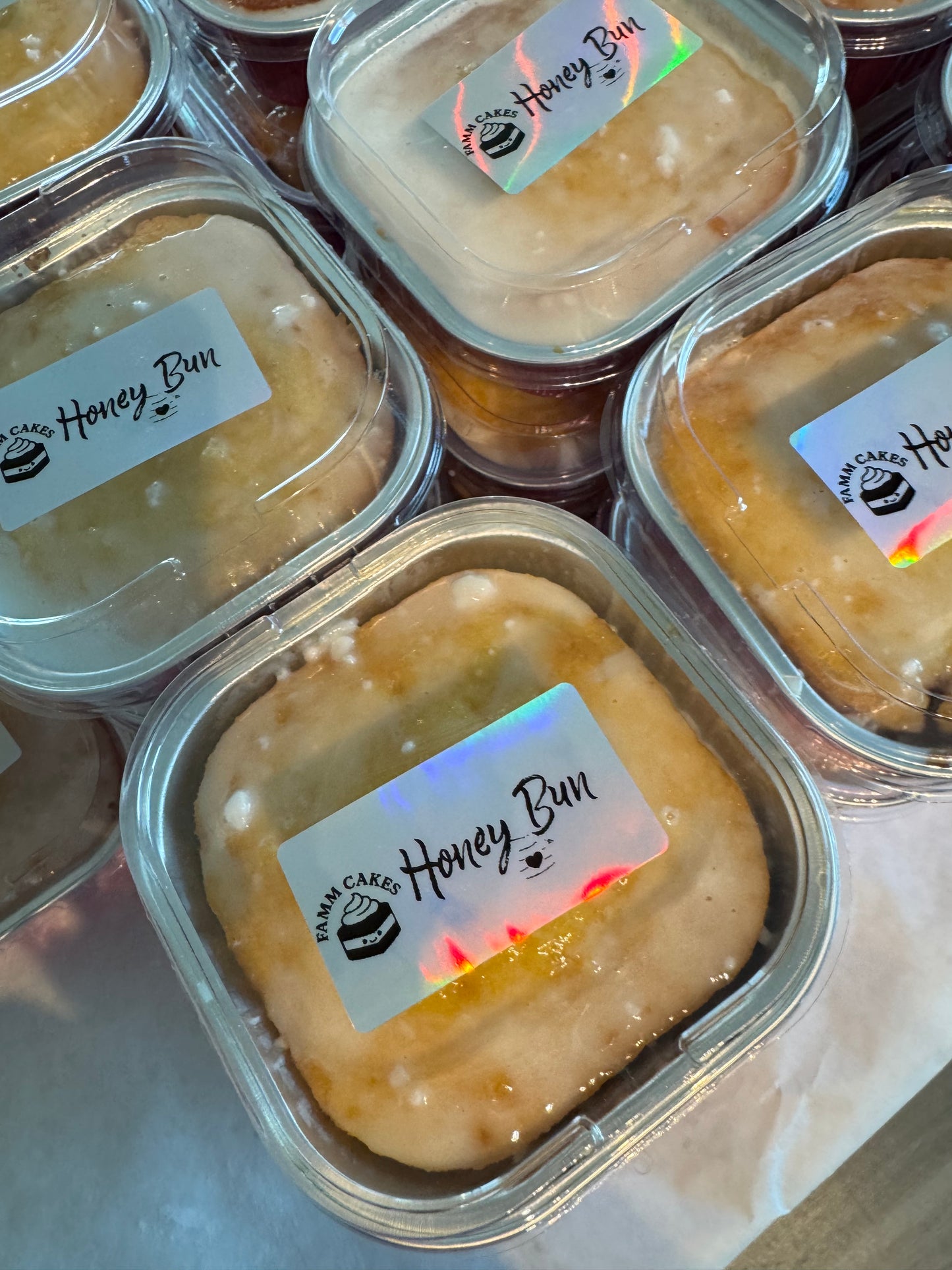 Famm Cakes - Honeybun